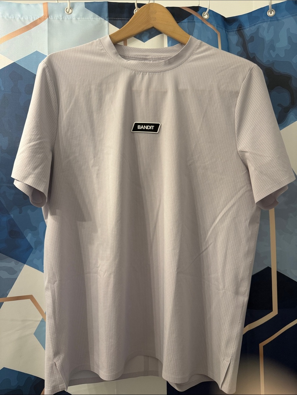 Bandit Running MicroGrid™ Proto Performance Tee | Small | Light Thistle